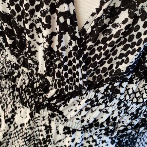 Necessary objects B&W Reptile Print Maxi Dress - Picture 5 of 6